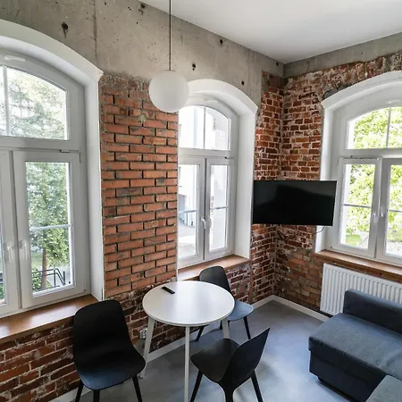 Stylish 8a Loft In Center - Parking & Wifi *